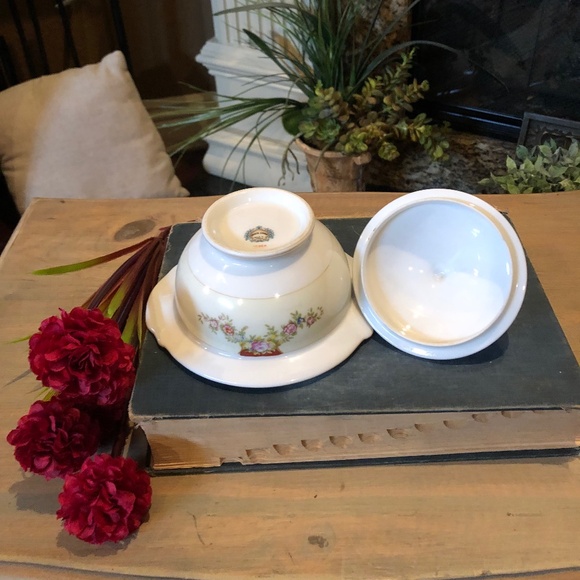 Grace China Covered Dish- Made in Japan Round - Picture 4 of 7